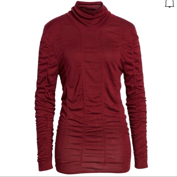 NIC+ZOE - Turtleneck Scrunched UpTop - Picture 9 of 11